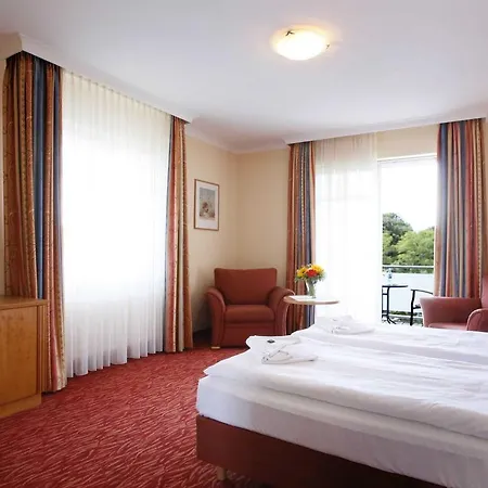 Strand_ Und Preussen Hotel Zinnowitz
