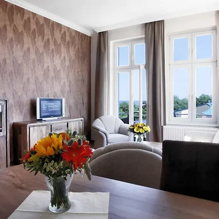 Strand_ Und Preussen Hotel *
